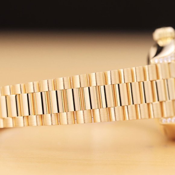 Rolex President 18k Gold Ladies Watch w/ factory box + hang tag!! - Picture 7 of 9